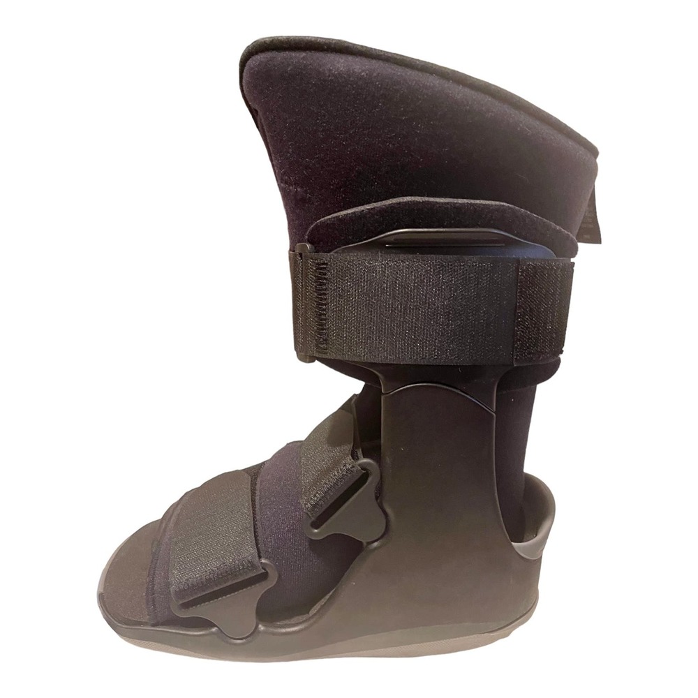 Breg Orthopedics Low Short Boot 13" Tall Size Small